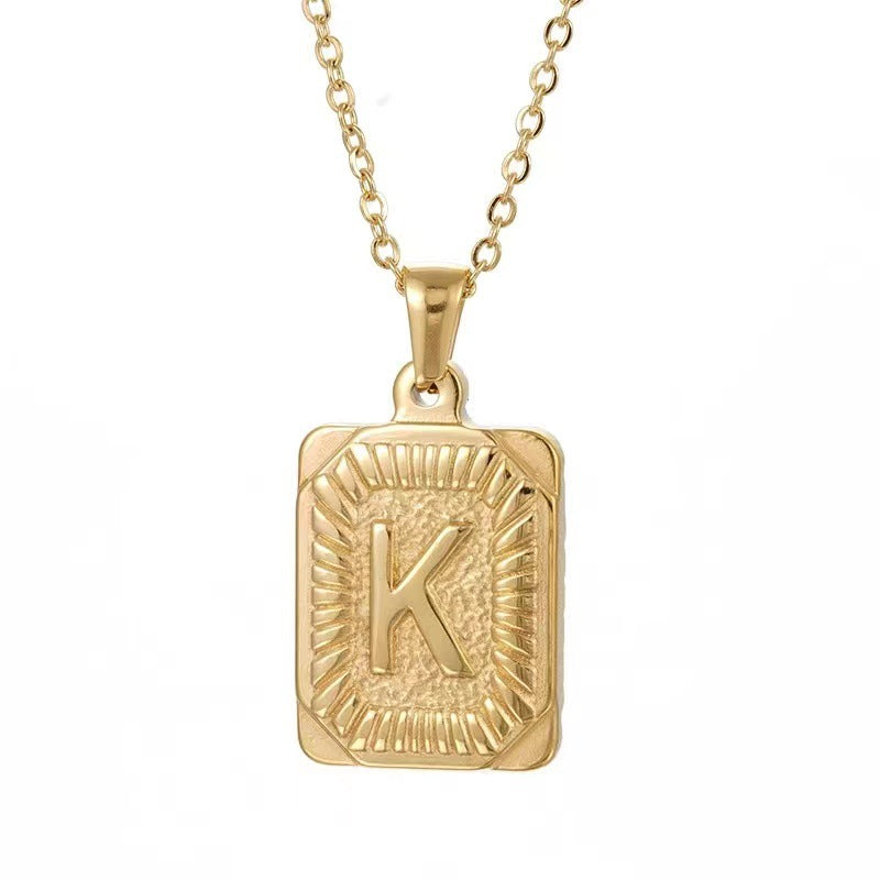 INITIAL NECKLACE