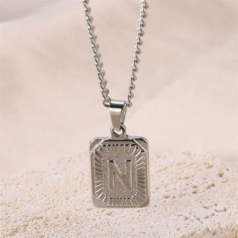 INITIAL NECKLACE