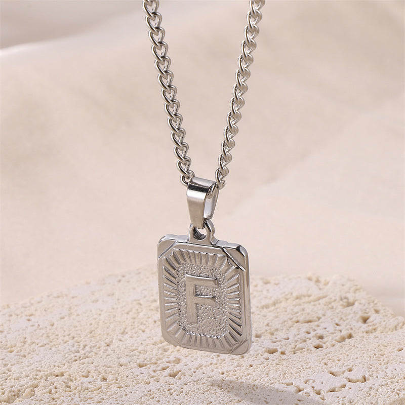 INITIAL NECKLACE