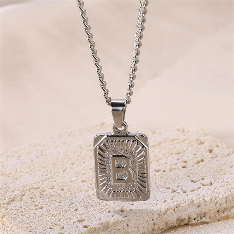 INITIAL NECKLACE