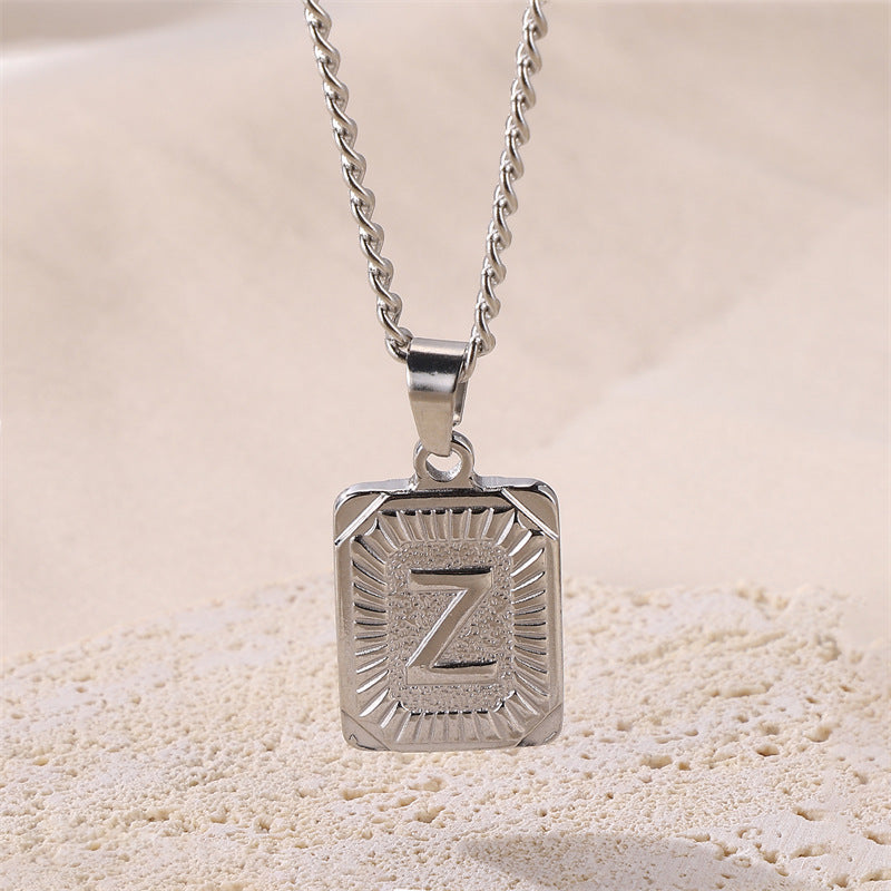 INITIAL NECKLACE