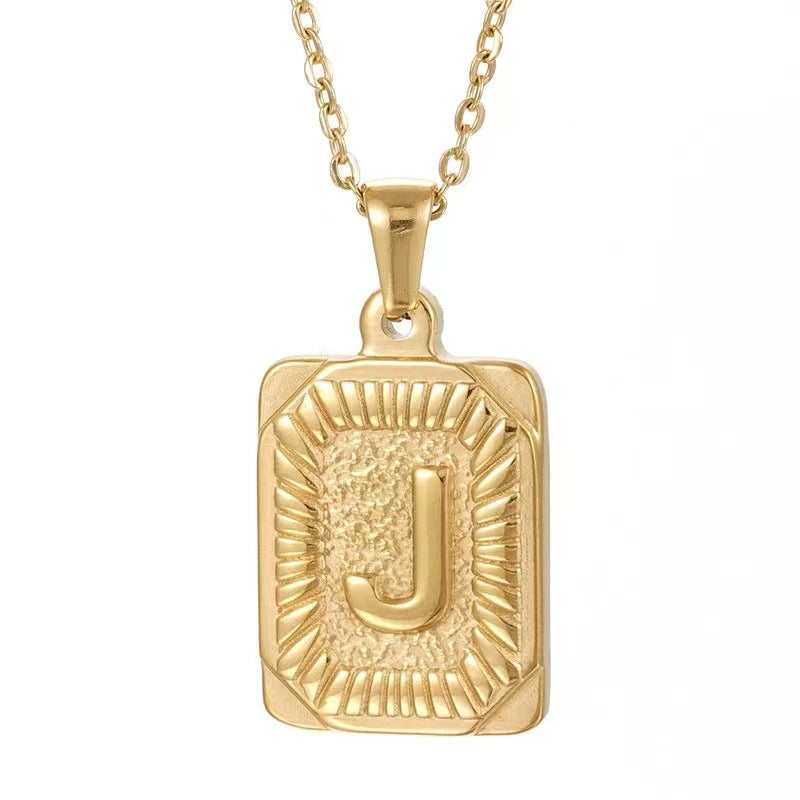 INITIAL NECKLACE