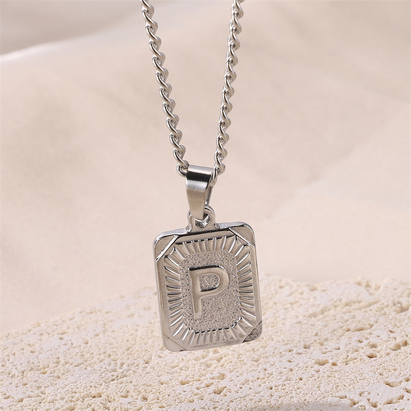 INITIAL NECKLACE