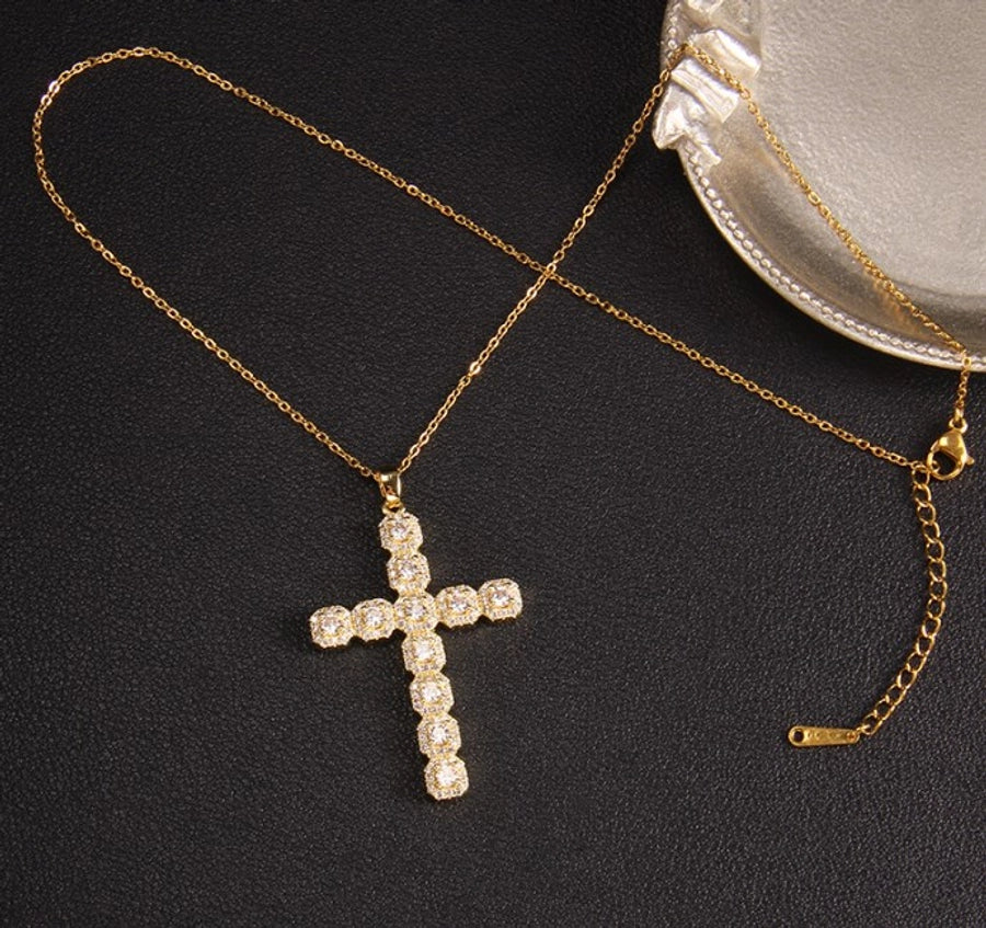 Glam Cross Vintage Necklace